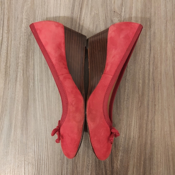 Tory burch red suede shoes - Picture 3 of 6